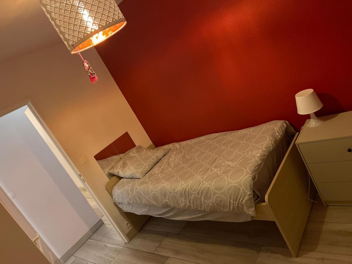 Superbe Appartement Avec Place De Parking Gratuit Страсбург Екстериор снимка